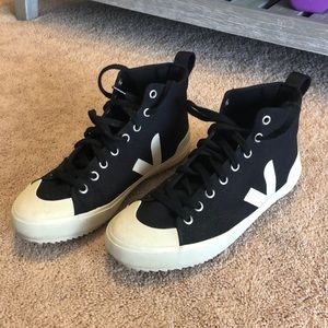 Veja hightop sneaker